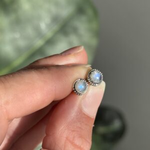 Orecchini a lobo in Labradorite bianca